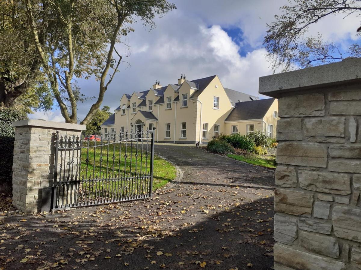Private Room In Superb House Bed 1 Nobber Exterior foto